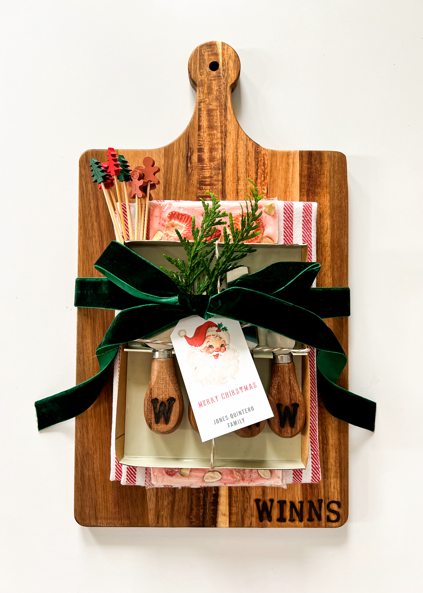 CHARCUTERIE BOARD GIFT